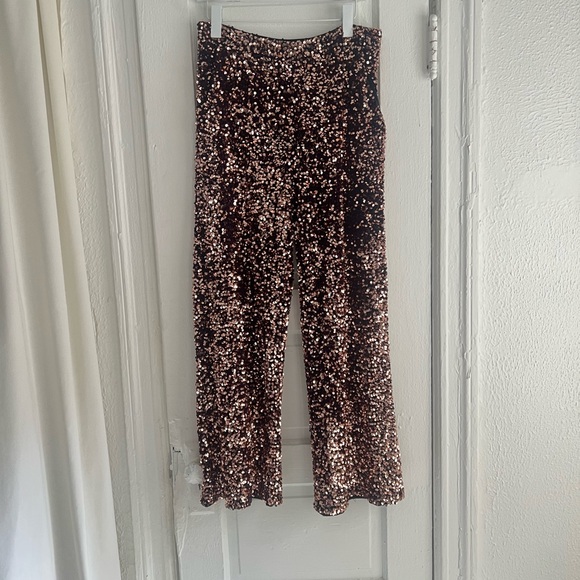 BADGLEY MISCHKA Sequin Blazer and Pant Set 8/10 - Picture 13 of 16